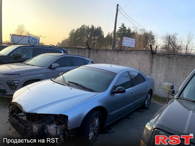 Крайслер 300М, об'ємом двигуна 2.7 л та пробігом 280 тис. км за 2000 $, фото 3 на Automoto.ua