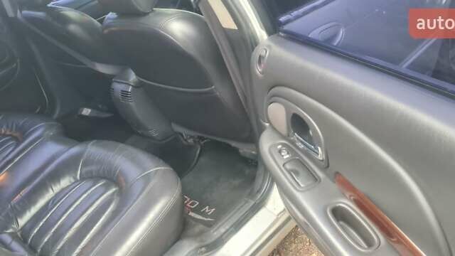 Сірий Крайслер 300М, об'ємом двигуна 2.74 л та пробігом 358 тис. км за 2300 $, фото 6 на Automoto.ua