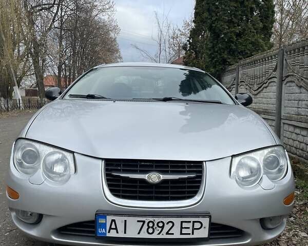 Серый Крайслер 300М, объемом двигателя 2.74 л и пробегом 118 тыс. км за 4400 $, фото 7 на Automoto.ua