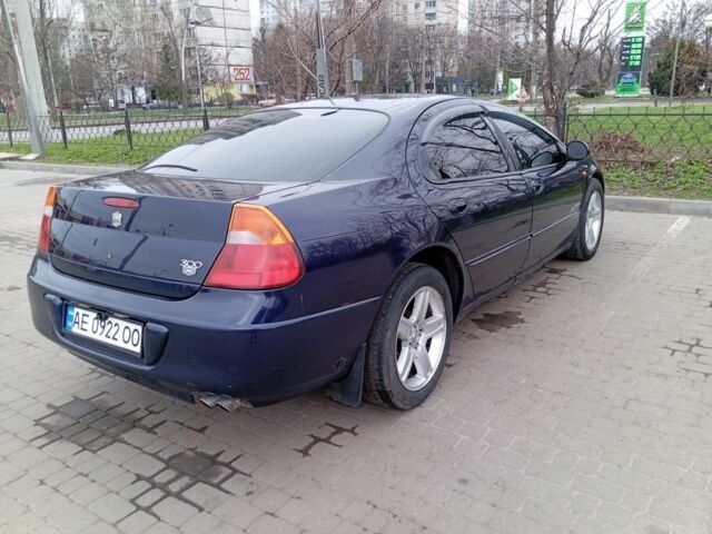 Синий Крайслер 300М, объемом двигателя 3.5 л и пробегом 460 тыс. км за 4322 $, фото 2 на Automoto.ua
