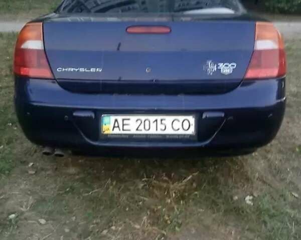 Синій Крайслер 300М, об'ємом двигуна 2.7 л та пробігом 220 тис. км за 2500 $, фото 2 на Automoto.ua