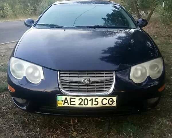 Синій Крайслер 300М, об'ємом двигуна 2.7 л та пробігом 220 тис. км за 2500 $, фото 1 на Automoto.ua