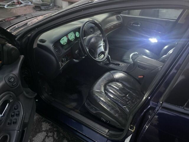 Синий Крайслер 300М, объемом двигателя 3.5 л и пробегом 320 тыс. км за 2999 $, фото 7 на Automoto.ua