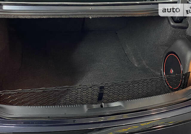 Серый Крайслер 300 S, объемом двигателя 3.6 л и пробегом 108 тыс. км за 14500 $, фото 24 на Automoto.ua