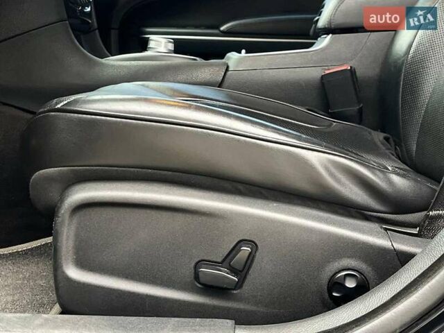 Черный Крайслер 300, объемом двигателя 3.6 л и пробегом 72 тыс. км за 12730 $, фото 46 на Automoto.ua