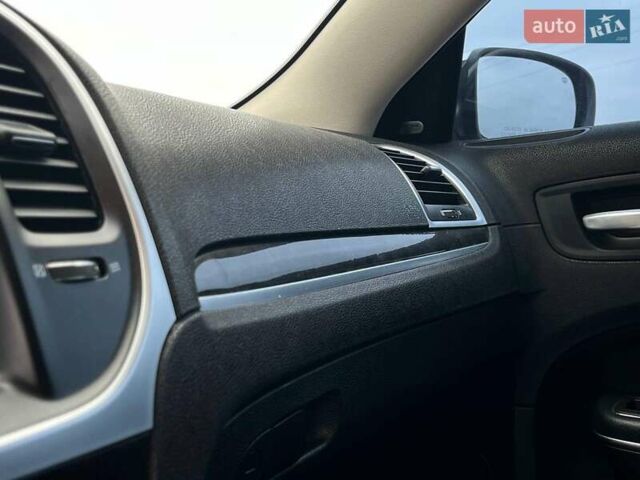 Черный Крайслер 300, объемом двигателя 3.6 л и пробегом 72 тыс. км за 12730 $, фото 33 на Automoto.ua