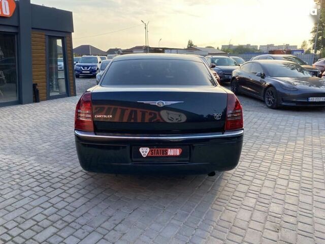 Крайслер 300 2005 в Виннице на Automoto.ua Крайслер 300, объемом двигателя 0 л и пробегом 316 тыс. км за 8900 $, фото 9 на Automoto.ua