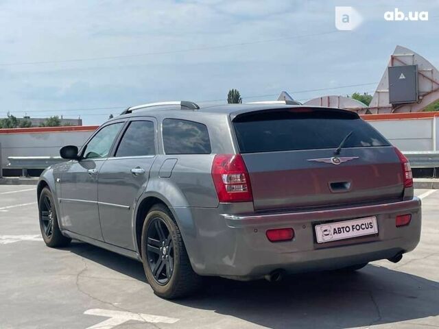 Крайслер 300, объемом двигателя 3 л и пробегом 269 тыс. км за 8190 $, фото 9 на Automoto.ua