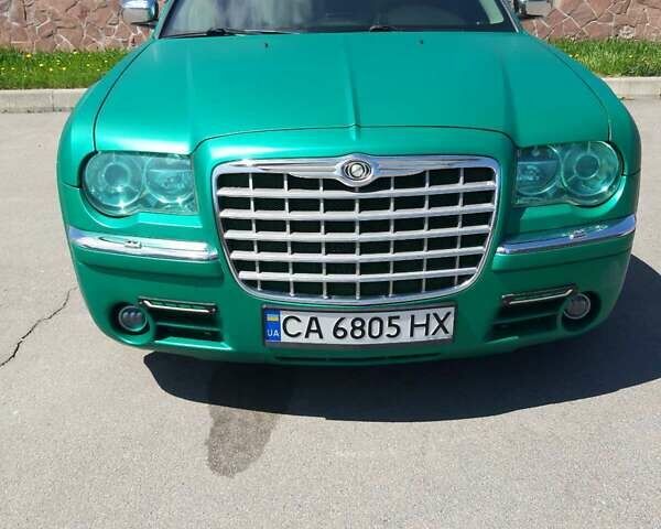 Крайслер 300, объемом двигателя 2.7 л и пробегом 150 тыс. км за 7900 $, фото 4 на Automoto.ua