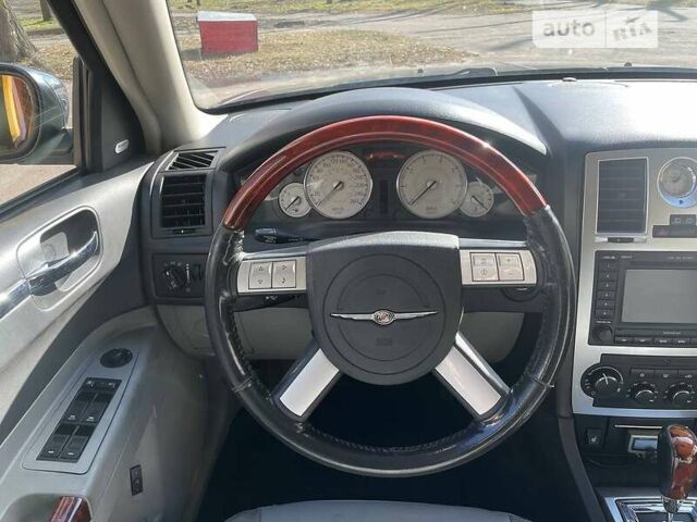 Крайслер 300, объемом двигателя 3 л и пробегом 268 тыс. км за 7990 $, фото 26 на Automoto.ua