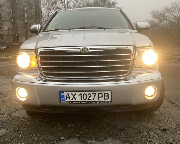 Серый Крайслер Аспен, объемом двигателя 5.65 л и пробегом 273 тыс. км за 11300 $, фото 5 на Automoto.ua