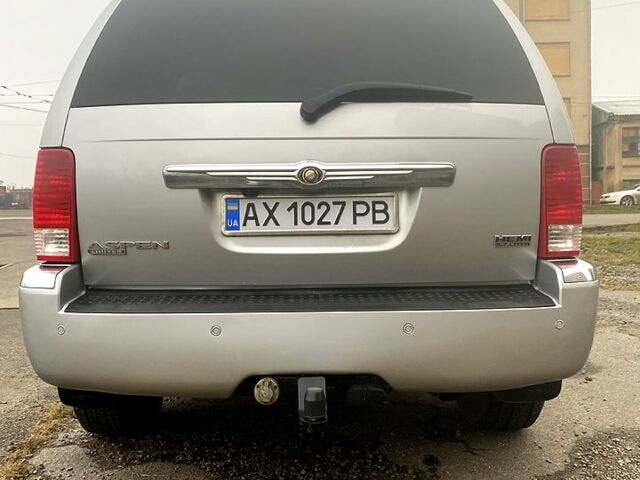 Серый Крайслер Аспен, объемом двигателя 5.7 л и пробегом 273 тыс. км за 11300 $, фото 3 на Automoto.ua