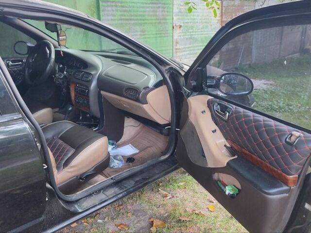 Зелений Крайслер Cirrus, об'ємом двигуна 2.5 л та пробігом 300 тис. км за 1668 $, фото 2 на Automoto.ua