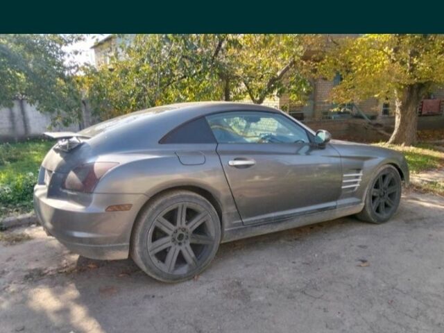 Серый Крайслер Кроссфайр, объемом двигателя 3 л и пробегом 250 тыс. км за 2738 $, фото 4 на Automoto.ua