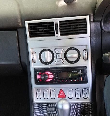 Серый Крайслер Кроссфайр, объемом двигателя 3 л и пробегом 250 тыс. км за 2738 $, фото 9 на Automoto.ua