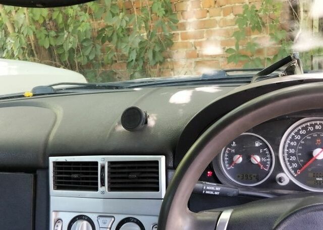 Серый Крайслер Кроссфайр, объемом двигателя 3 л и пробегом 250 тыс. км за 2738 $, фото 6 на Automoto.ua