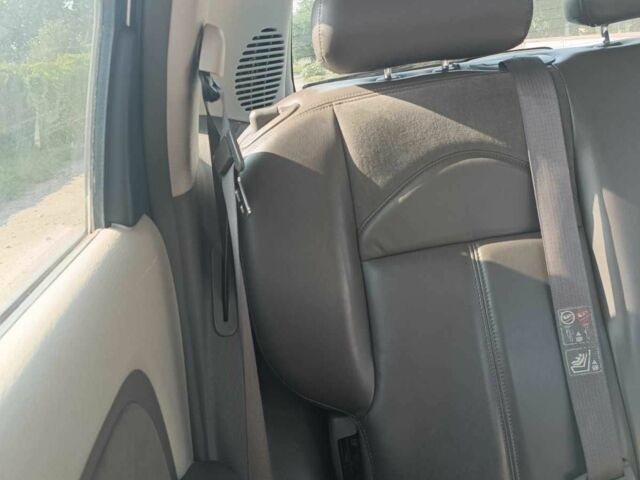 Серый Крайслер Другая, объемом двигателя 2.2 л и пробегом 2 тыс. км за 4100 $, фото 5 на Automoto.ua