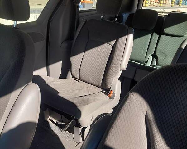 Чорний Крайслер Grand Voyager, об'ємом двигуна 2.78 л та пробігом 257 тис. км за 6300 $, фото 11 на Automoto.ua