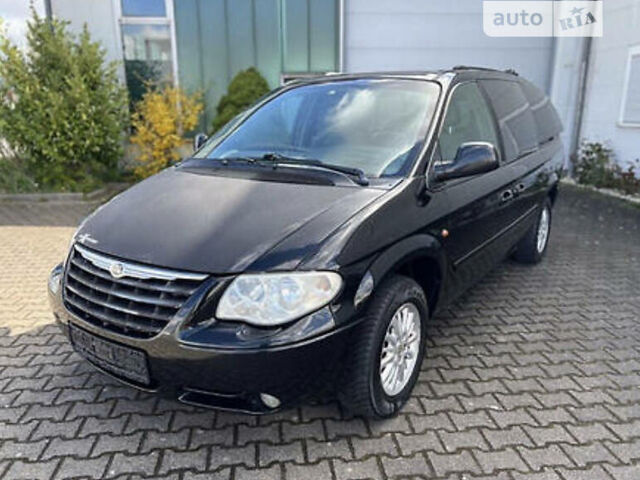 Чорний Крайслер Grand Voyager, об'ємом двигуна 2.8 л та пробігом 243 тис. км за 5800 $, фото 8 на Automoto.ua