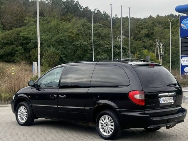 Крайслер Гранд Вояджер 2005 в Могилев-Подольском на Automoto.ua Черный Крайслер Гранд Вояджер, объемом двигателя 2.8 л и пробегом 280 тыс. км за 5900 $, фото 1 на Automoto.ua