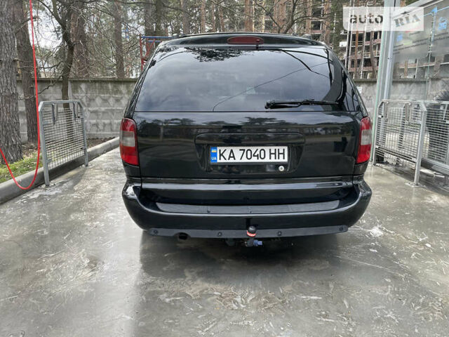 Чорний Крайслер Grand Voyager, об'ємом двигуна 2.8 л та пробігом 190 тис. км за 8700 $, фото 13 на Automoto.ua