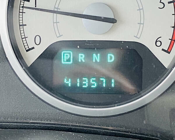 Черный Крайслер Гранд Вояджер, объемом двигателя 2.78 л и пробегом 415 тыс. км за 11700 $, фото 15 на Automoto.ua