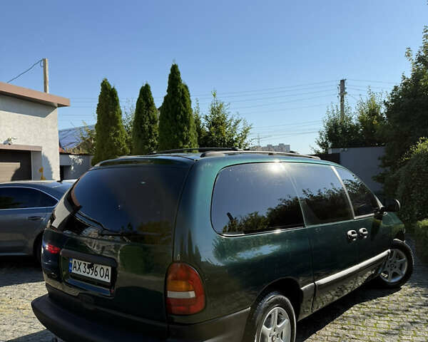 Крайслер Grand Voyager, об'ємом двигуна 3.3 л та пробігом 200 тис. км за 4500 $, фото 5 на Automoto.ua