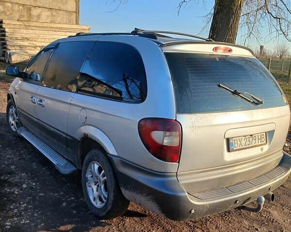 Крайслер Grand Voyager, об'ємом двигуна 2.5 л та пробігом 280 тис. км за 3700 $, фото 1 на Automoto.ua