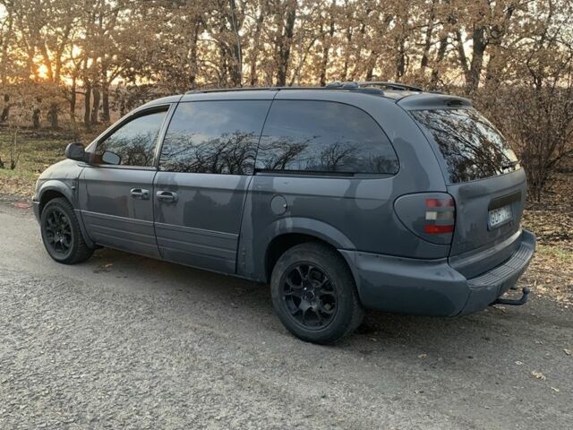 Крайслер Grand Voyager 2002 у Синельниковом на Automoto.ua Крайслер Grand Voyager, об'ємом двигуна 2.5 л та пробігом 400 тис. км за 2600 $, фото 4 на Automoto.ua