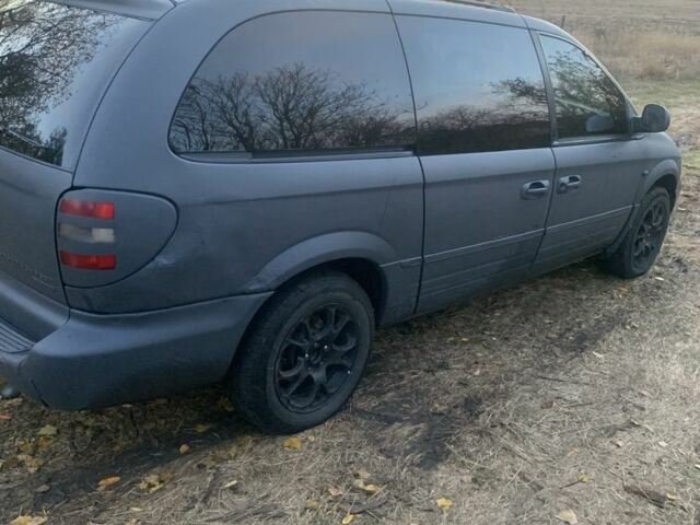 Крайслер Grand Voyager 2002 у Синельниковом на Automoto.ua Крайслер Grand Voyager, об'ємом двигуна 2.5 л та пробігом 400 тис. км за 2600 $, фото 3 на Automoto.ua