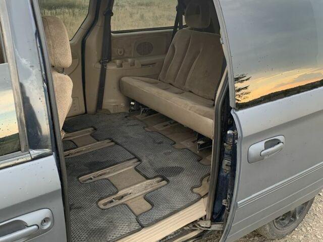Крайслер Grand Voyager 2002 у Синельниковом на Automoto.ua Крайслер Grand Voyager, об'ємом двигуна 2.5 л та пробігом 400 тис. км за 2600 $, фото 8 на Automoto.ua