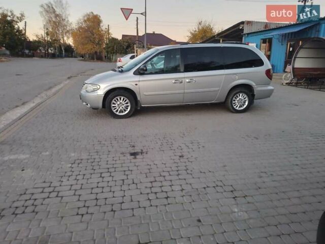 Крайслер Grand Voyager, об'ємом двигуна 2.8 л та пробігом 200 тис. км за 6200 $, фото 17 на Automoto.ua