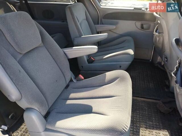 Крайслер Grand Voyager, об'ємом двигуна 2.8 л та пробігом 200 тис. км за 6200 $, фото 7 на Automoto.ua