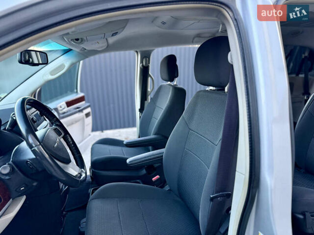 Крайслер Гранд Вояджер, объемом двигателя 2.8 л и пробегом 250 тыс. км за 5200 $, фото 10 на Automoto.ua