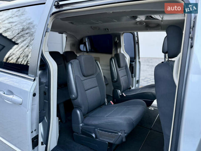 Крайслер Гранд Вояджер, объемом двигателя 2.8 л и пробегом 250 тыс. км за 5200 $, фото 21 на Automoto.ua