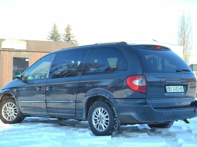 Крайслер Grand Voyager, об'ємом двигуна 2.5 л та пробігом 485 тис. км за 3500 $, фото 3 на Automoto.ua