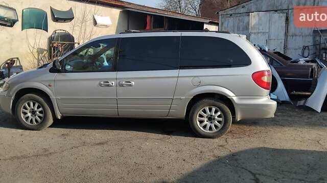 Сірий Крайслер Grand Voyager, об'ємом двигуна 2.8 л та пробігом 363 тис. км за 5248 $, фото 19 на Automoto.ua