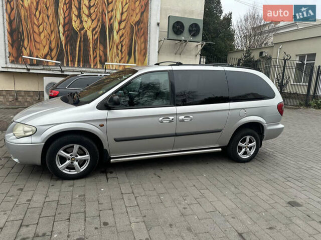 Сірий Крайслер Grand Voyager, об'ємом двигуна 2.78 л та пробігом 230 тис. км за 6500 $, фото 10 на Automoto.ua