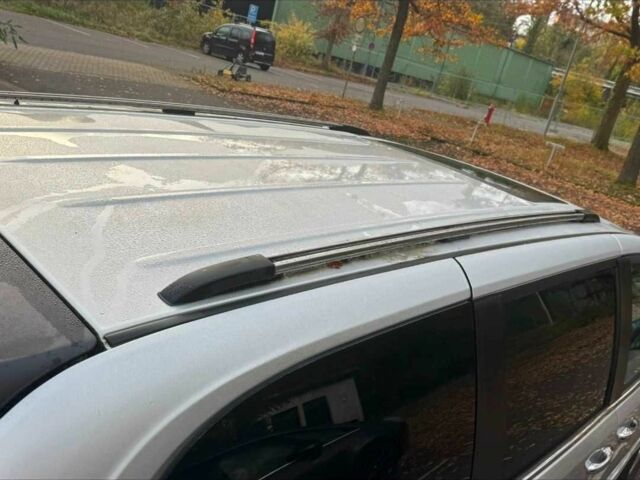 Серый Крайслер Гранд Вояджер, объемом двигателя 2.8 л и пробегом 238 тыс. км за 5999 $, фото 4 на Automoto.ua