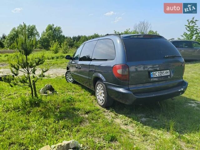 Синій Крайслер Grand Voyager, об'ємом двигуна 2.5 л та пробігом 383 тис. км за 2400 $, фото 7 на Automoto.ua