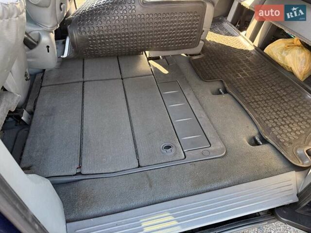 Синій Крайслер Grand Voyager, об'ємом двигуна 2.78 л та пробігом 353 тис. км за 8500 $, фото 22 на Automoto.ua