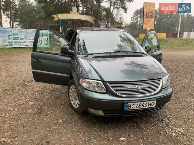 Зелений Крайслер Grand Voyager, об'ємом двигуна 3.3 л та пробігом 353 тис. км за 3450 $, фото 10 на Automoto.ua