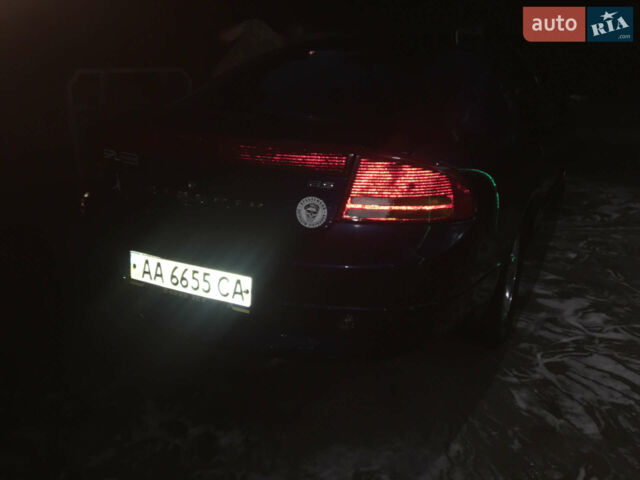 Крайслер Интрепид, объемом двигателя 3.5 л и пробегом 256 тыс. км за 2500 $, фото 1 на Automoto.ua