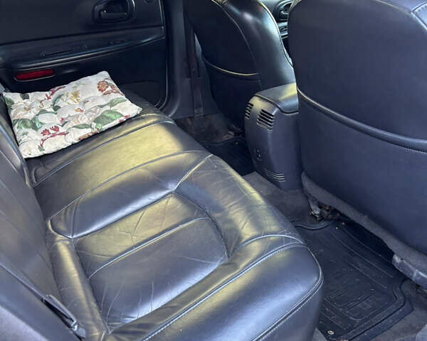 Сірий Крайслер Intrepid, об'ємом двигуна 3.52 л та пробігом 386 тис. км за 2899 $, фото 18 на Automoto.ua