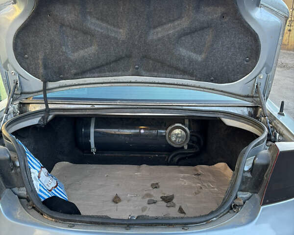 Сірий Крайслер Intrepid, об'ємом двигуна 3.52 л та пробігом 386 тис. км за 2899 $, фото 24 на Automoto.ua