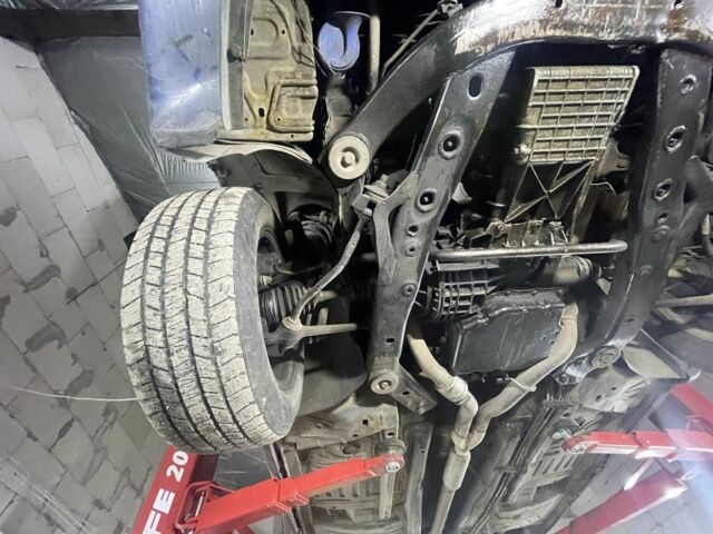 Синій Крайслер Intrepid, об'ємом двигуна 3.5 л та пробігом 650 тис. км за 1200 $, фото 5 на Automoto.ua