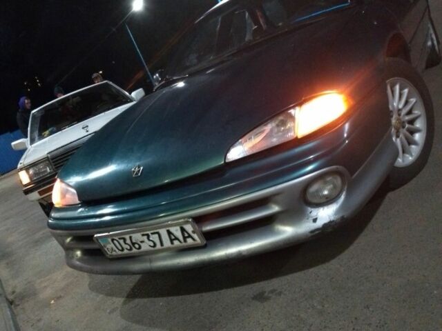 Зелений Крайслер Intrepid, об'ємом двигуна 3.5 л та пробігом 186 тис. км за 966 $, фото 1 на Automoto.ua