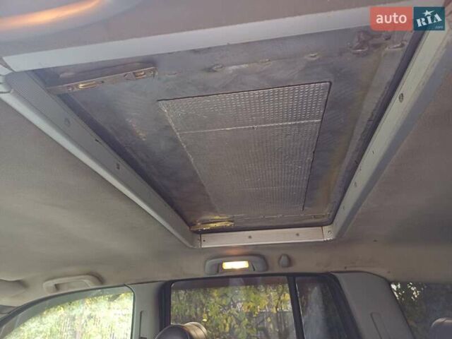 Сірий Крайслер Jeep Cherokee, об'ємом двигуна 4.69 л та пробігом 200 тис. км за 5000 $, фото 3 на Automoto.ua