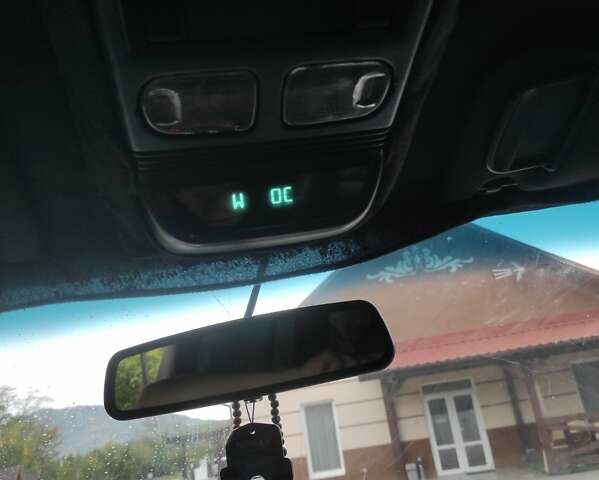 Зеленый Крайслер Джип Чероки, объемом двигателя 2.5 л и пробегом 200 тыс. км за 4500 $, фото 11 на Automoto.ua