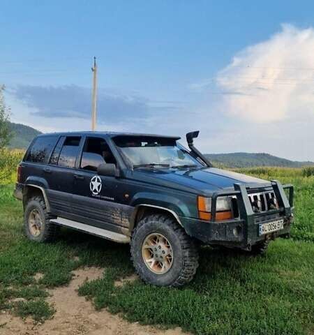 Зеленый Крайслер Джип Чероки, объемом двигателя 2.5 л и пробегом 200 тыс. км за 4500 $, фото 8 на Automoto.ua